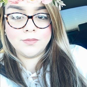 Meet your Posher, Mayra